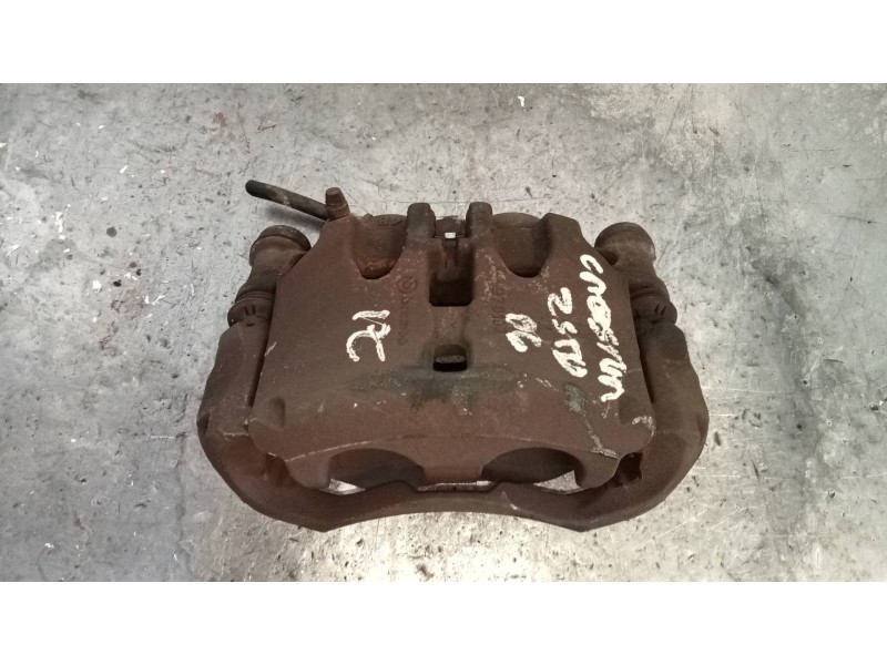 Recambio de pinza freno delantera izquierda para nissan cabstar 09.06 cabstar 35.xx doppelkabine cabina doble referencia OEM IAM
