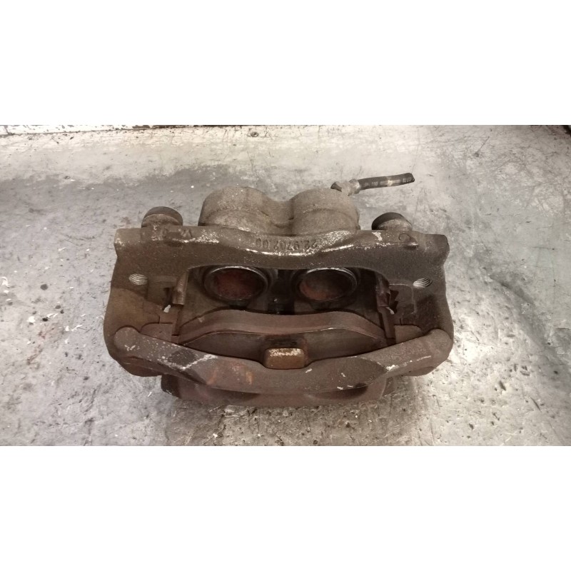 Recambio de pinza freno delantera izquierda para nissan cabstar 09.06 cabstar 35.xx doppelkabine cabina doble referencia OEM IAM