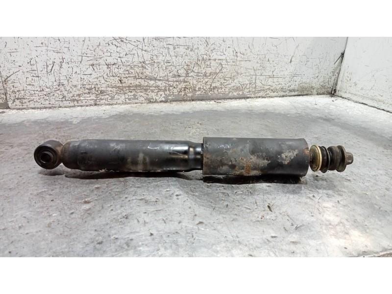 Recambio de amortiguador delantero izquierdo para ssangyong musso 2.9 turbodiesel cat referencia OEM IAM   