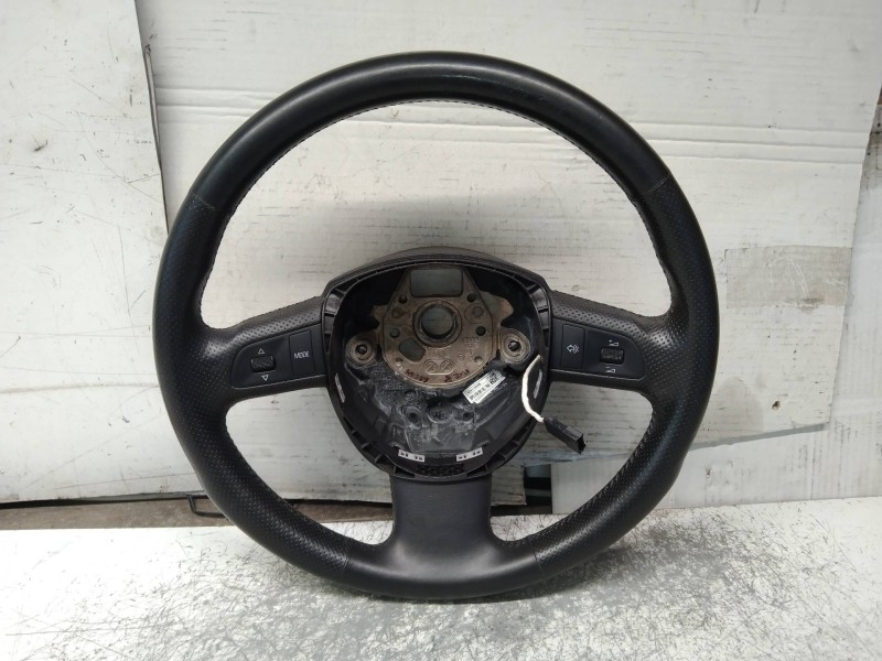 Recambio de volante para audi a3 (8p) referencia OEM IAM 8P0419091BLTNA  