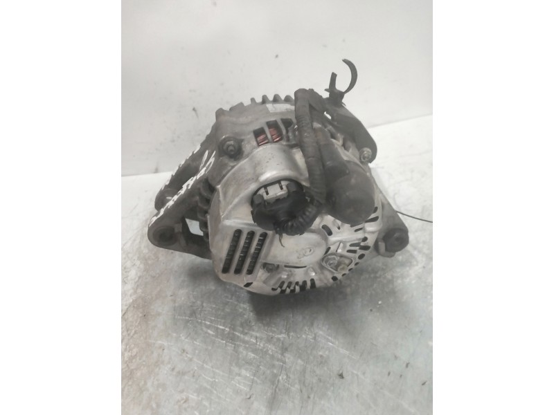 Recambio de alternador para kia sorento 2.5 crdi referencia OEM IAM 37390A300  