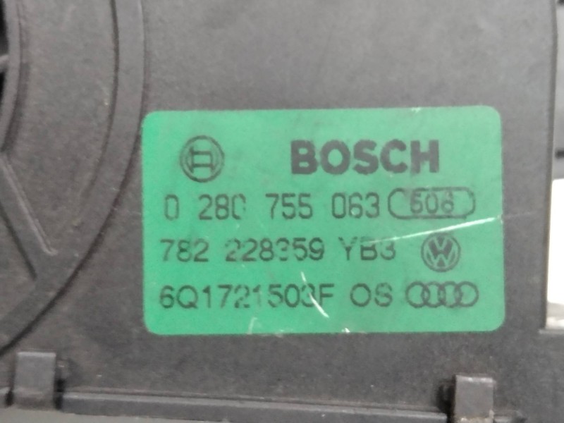 Recambio de potenciometro pedal para seat ibiza (6l1) 1.6 16v referencia OEM IAM 0280755063 6Q1721503F 