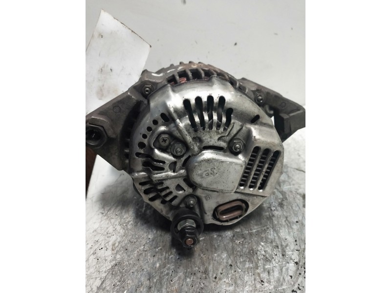 Recambio de alternador para kia sorento 2.5 crdi vgt ex2 referencia OEM IAM   