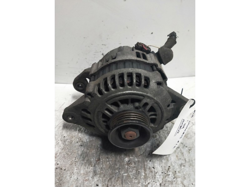 Recambio de alternador para kia carens 1.8 monovolumen referencia OEM IAM   