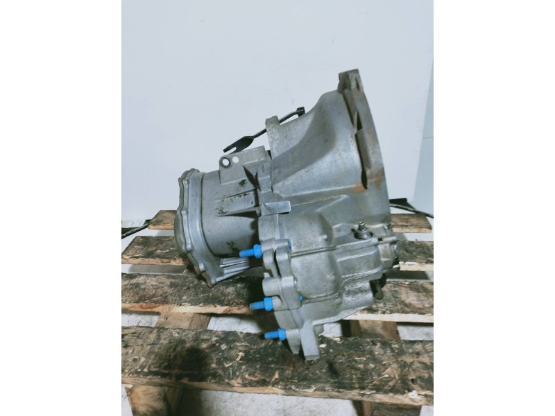 Recambio de caja cambios para ford orion 1.6 d referencia OEM IAM 86WTDA F0G 6B13B 
