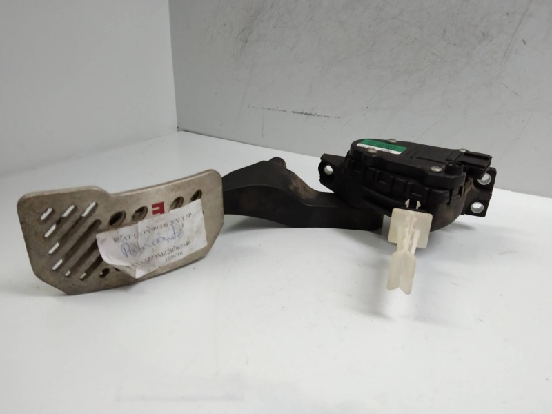 Recambio de potenciometro pedal para seat leon (1m1) 1.8 20v turbo referencia OEM IAM 6PV00802601 1J1721503J 