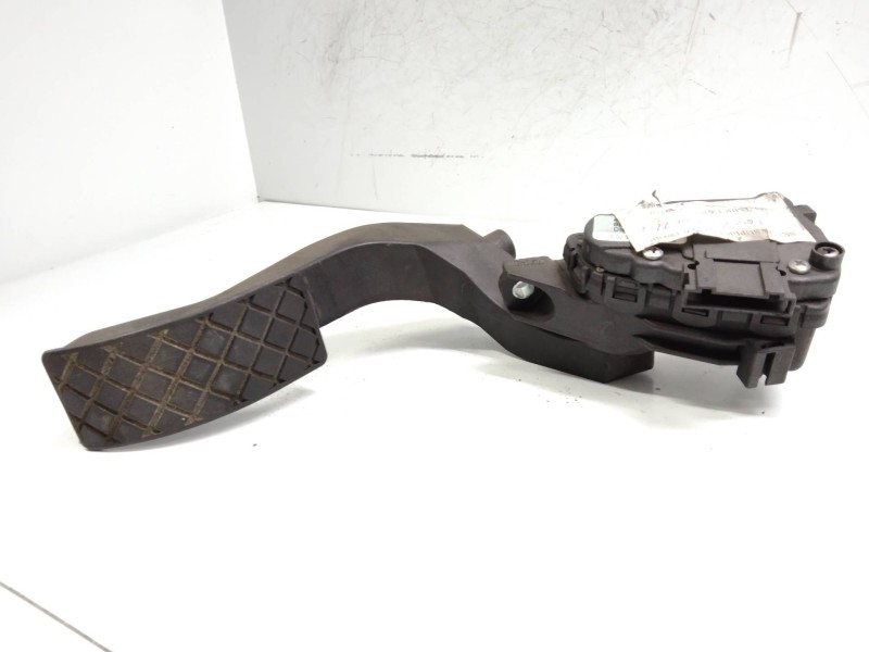 Recambio de potenciometro pedal para skoda superb (3u4) 1.9 tdi referencia OEM IAM 6PV00837603 8D1721523F 