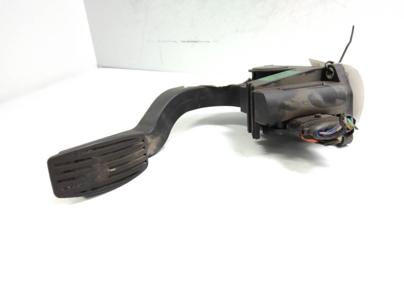 Recambio de potenciometro pedal para smart roadster 0.7 turbo cat referencia OEM IAM 0285755003  