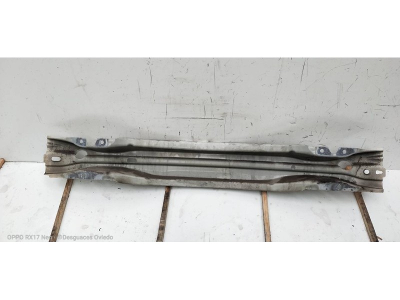 Recambio de refuerzo paragolpes trasero para volvo v60 kombi kinetic referencia OEM IAM   