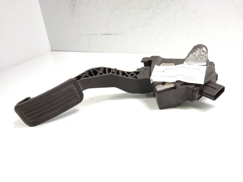 Recambio de potenciometro pedal para toyota yaris (ksp9/scp9/nlp9) 1.3 cat referencia OEM IAM 781100D010  