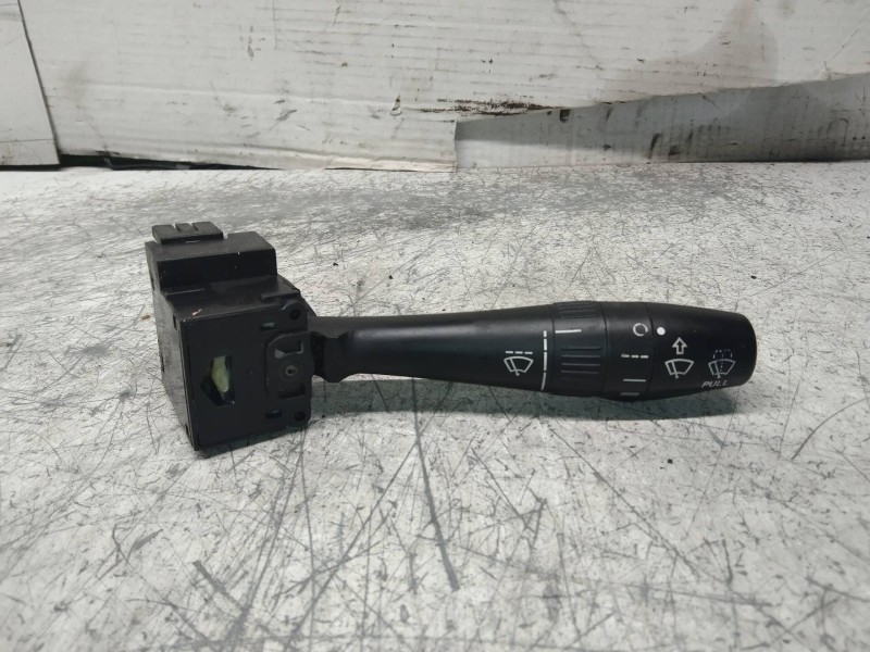 Recambio de mando limpia para tata safari 1.9 td referencia OEM IAM   