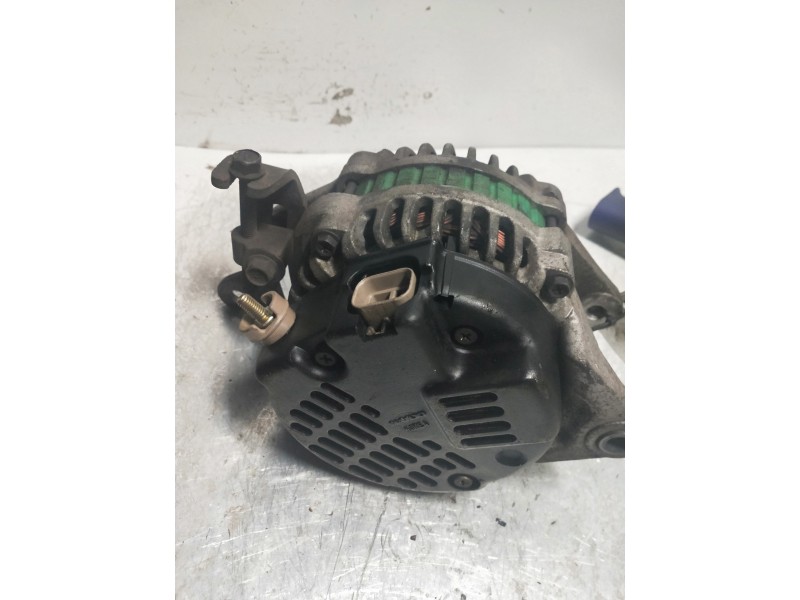 Recambio de alternador para kia shuma ii 1.6 ls 4 berlina referencia OEM IAM OK30D18300  