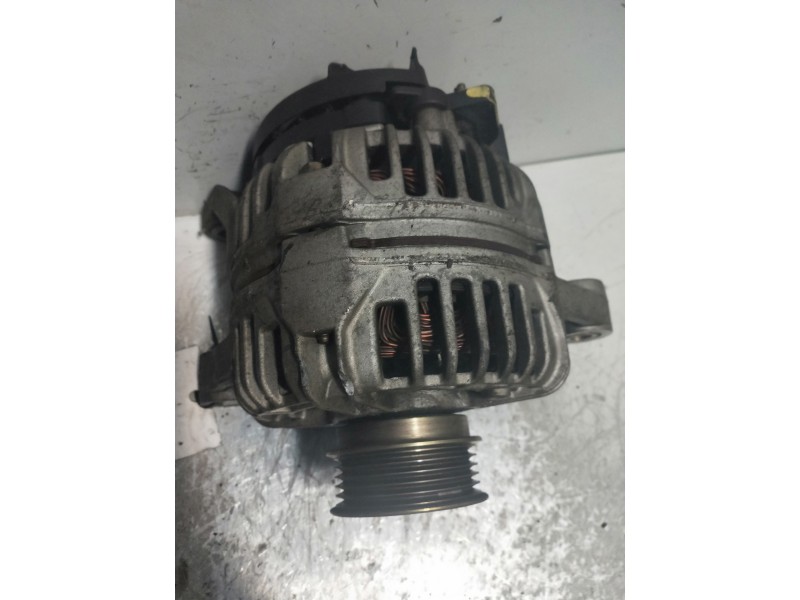Recambio de alternador para lancia lybra berlina 1.6 referencia OEM IAM 0124415011 BOSCH 