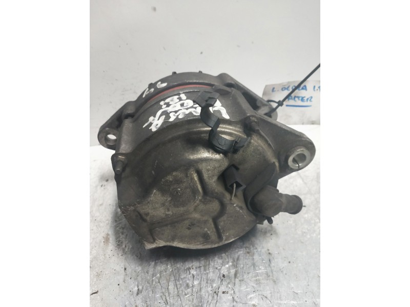 Recambio de alternador para lancia dedra berl. 1.8 i.e. le referencia OEM IAM 0120469979 BOSCH 