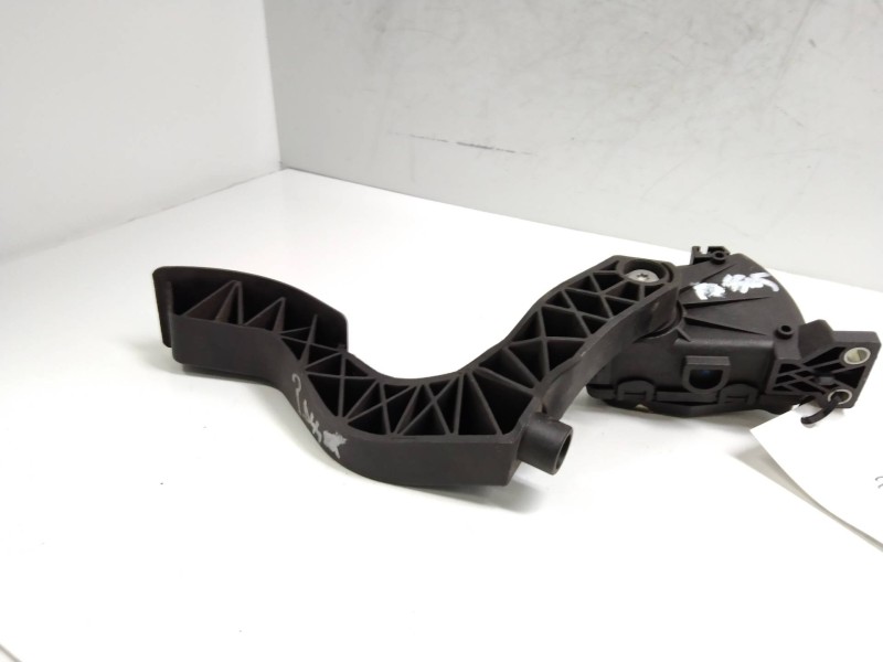 Recambio de potenciometro pedal para volkswagen passat berlina (3b3) 2.3 v5 referencia OEM IAM 6PV00837503 8D1721523E 