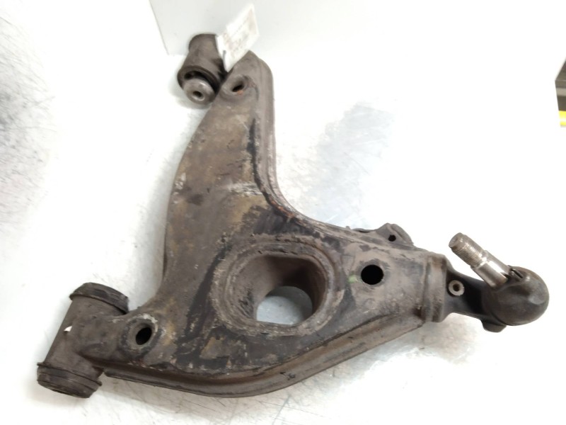 Recambio de brazo suspension inferior delantero derecho para mercedes clase s (w140) berlina 6.0 v12 48v cat referencia OEM IAM 