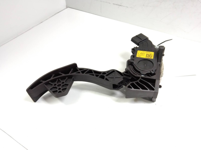 Recambio de potenciometro pedal para volkswagen polo (6c1) trendline bluemotion referencia OEM IAM 0280755223 6C1721503B 