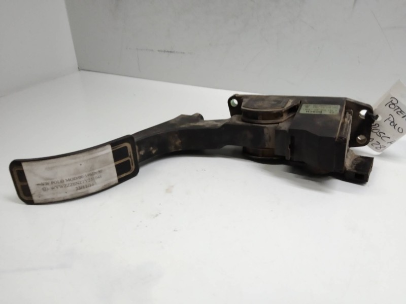 Recambio de potenciometro pedal para volkswagen polo berlina (6n2) 1.9 sdi referencia OEM IAM 0281002322 6N1721503D  Recambio de potenciometro pedal para volkswagen polo berlina (6n2) 1.9 sdi referencia OEM IAM 0281002322 6N1721503D