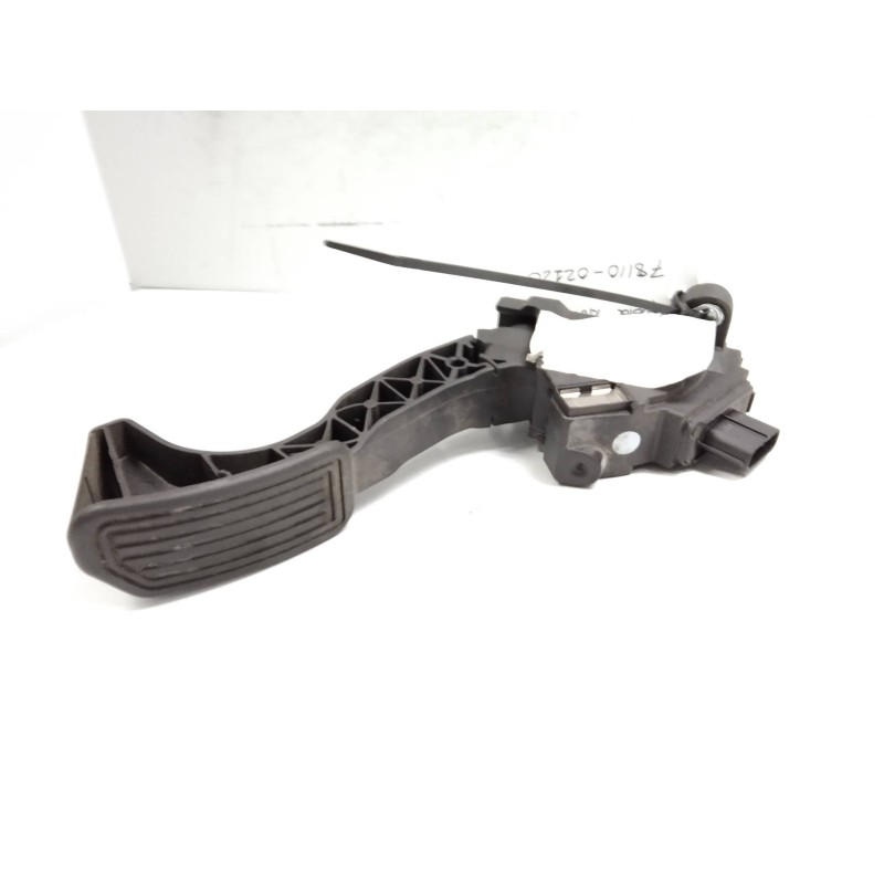 Recambio de potenciometro pedal para toyota auris touring sports (e18) 1.8 16v cat (híbrido) referencia OEM IAM 7811002120  