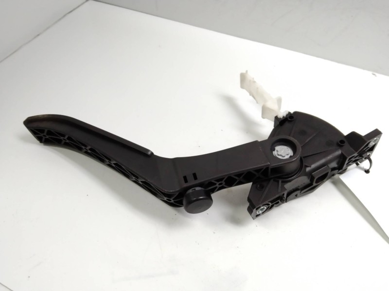 Recambio de potenciometro pedal para volkswagen touareg (7p6) 3.0 v6 tdi dpf referencia OEM IAM 6PV00802624 7L0723507D 