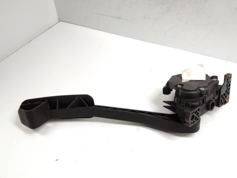 Recambio de potenciometro pedal para volvo s60 berlina 2.4 cat referencia OEM IAM 9496822  