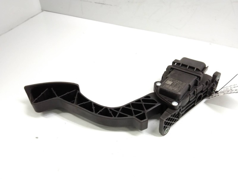 Recambio de potenciometro pedal para volvo c30 2.5 20v turbo cat referencia OEM IAM 6PV00864132 4M519F836AK 