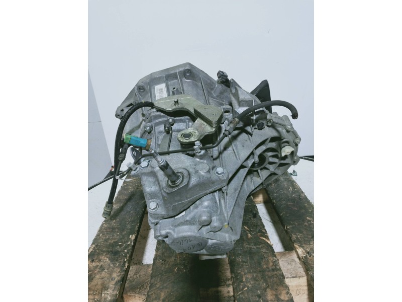 Recambio de caja cambios para renault clio grandtour dynamique referencia OEM IAM TL4A002 S079687 