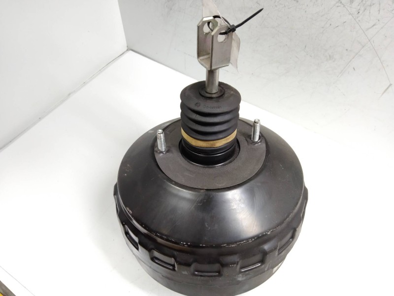 Recambio de servofreno para bmw serie 1 berlina (e81/e87) 2.0 16v diesel cat referencia OEM IAM 678564402  