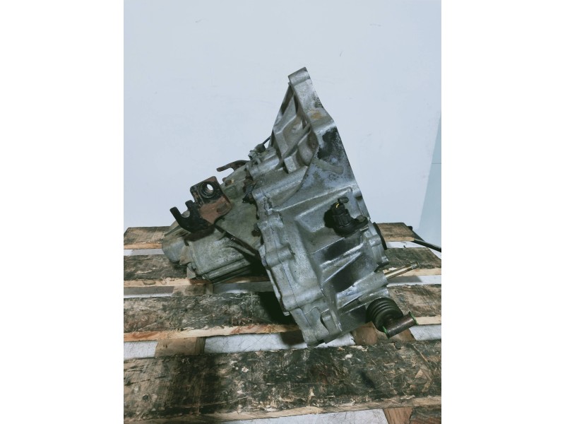 Recambio de caja cambios para kia rio ls berlina (5-ptas.) referencia OEM IAM K30C 0E15 034A 