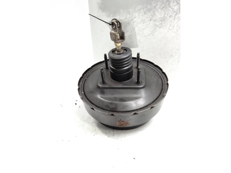 Recambio de servofreno para mazda mpv (lv) 2.5 td glx referencia OEM IAM 86209004  