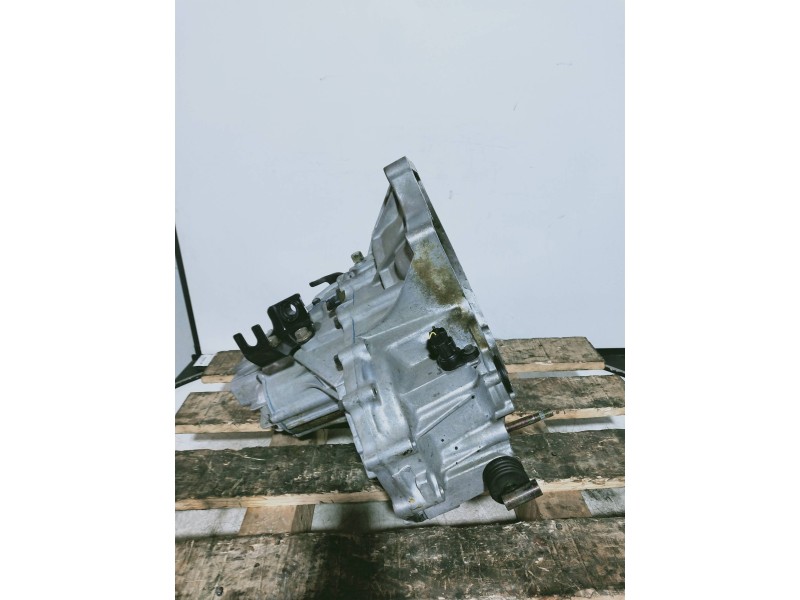 Recambio de caja cambios para kia rio ipanema berlina referencia OEM IAM K30C 1H10 141A 