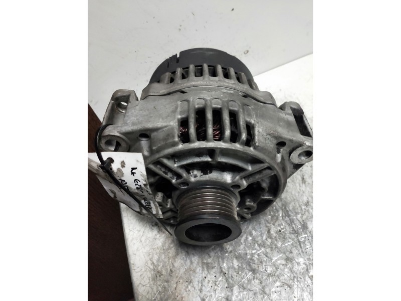 Recambio de alternador para mercedes clase e (w210) familiar 280 t (210.263) referencia OEM IAM 0123510068  