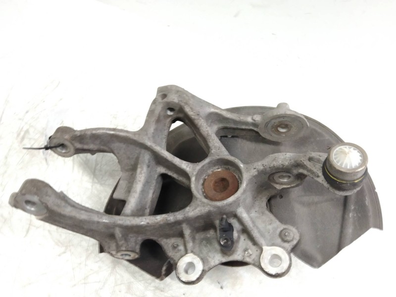 Recambio de mangueta trasera derecha para citroen c6 2.7 v6 hdi fap cat (uhz / dt17ted4) referencia OEM IAM   