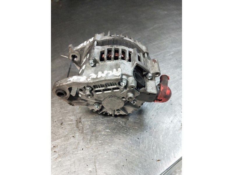 Recambio de alternador para nissan almera (n16/e) ambience referencia OEM IAM   