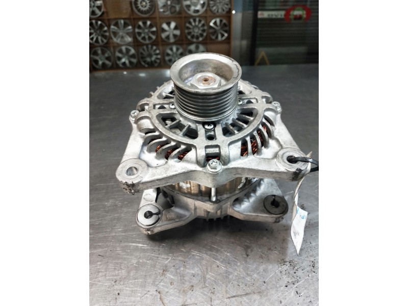 Recambio de alternador para nissan juke (f15) tekna premium referencia OEM IAM 231001KA1A  
