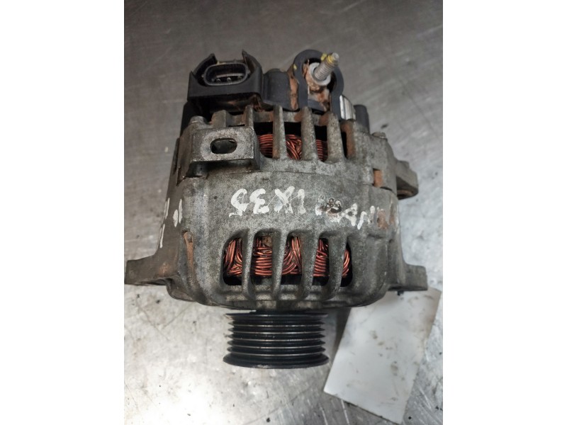 Recambio de alternador para hyundai ix35 1.6 cat referencia OEM IAM 373002B600  
