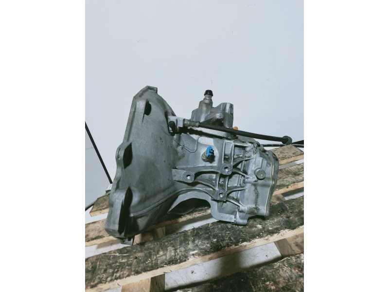 Recambio de caja cambios para opel vectra b berlina comfort referencia OEM IAM F17W419 A29702 