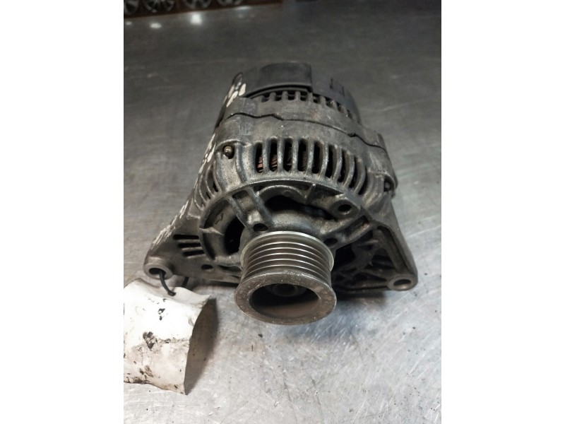 Recambio de alternador para nissan micra (k11) s (1996) referencia OEM IAM 231005F600  