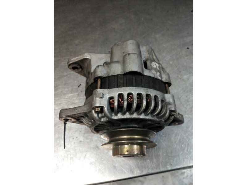 Recambio de alternador para nissan almera (n16/e) acenta referencia OEM IAM   
