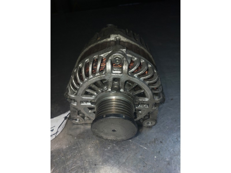 Recambio de alternador para nissan qashqai (j10) backstage referencia OEM IAM 23100JD200  