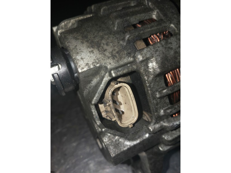 Recambio de alternador para nissan qashqai (j10) backstage referencia OEM IAM 23100JD200  