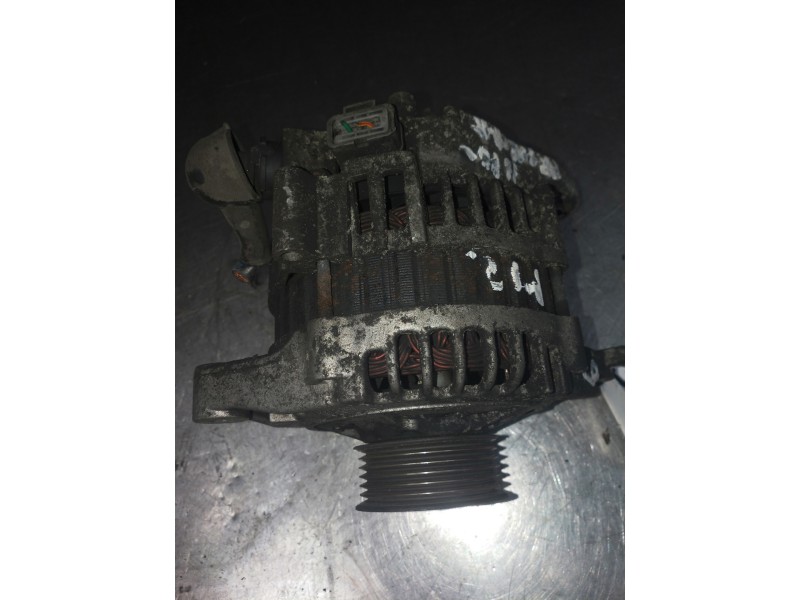 Recambio de alternador para nissan primera berlina (p12) acenta referencia OEM IAM 23100BU015  