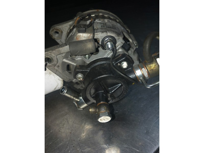 Recambio de alternador para nissan sunny berlina (n14) lx referencia OEM IAM   