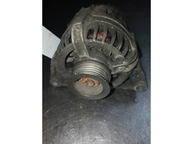 Recambio de alternador para opel agila edition referencia OEM IAM 0124225022  