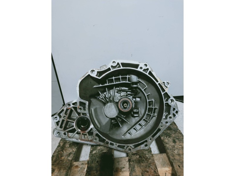 Recambio de caja cambios para opel vectra b berlina básico (1999) referencia OEM IAM F17W419 A07311 