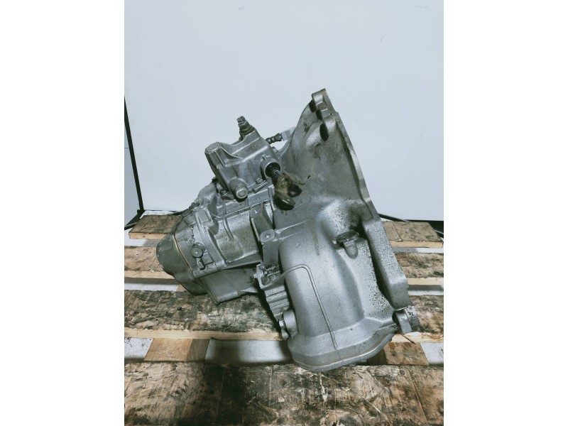 Recambio de caja cambios para opel vectra b berlina básico (1999) referencia OEM IAM F17W419 A07311 