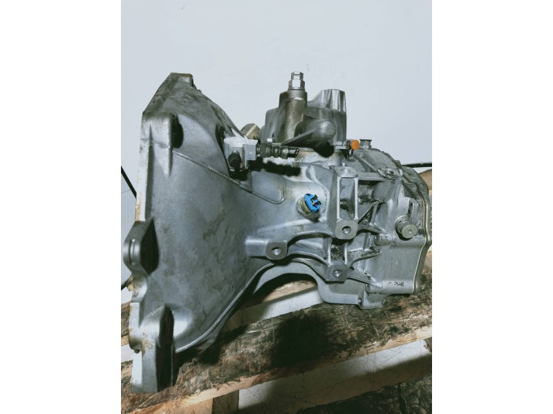 Recambio de caja cambios para opel vectra b berlina básico (1999) referencia OEM IAM F17W419 A07311 
