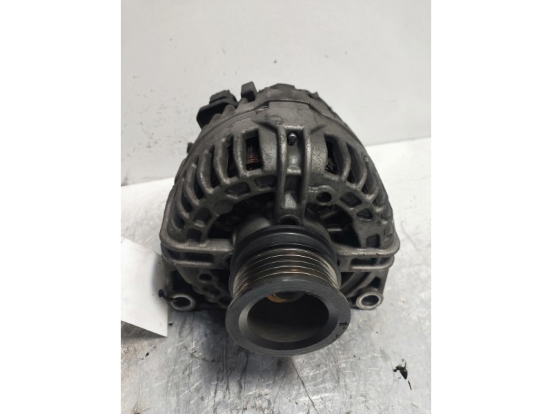 Recambio de alternador para opel astra h berlina sport referencia OEM IAM   