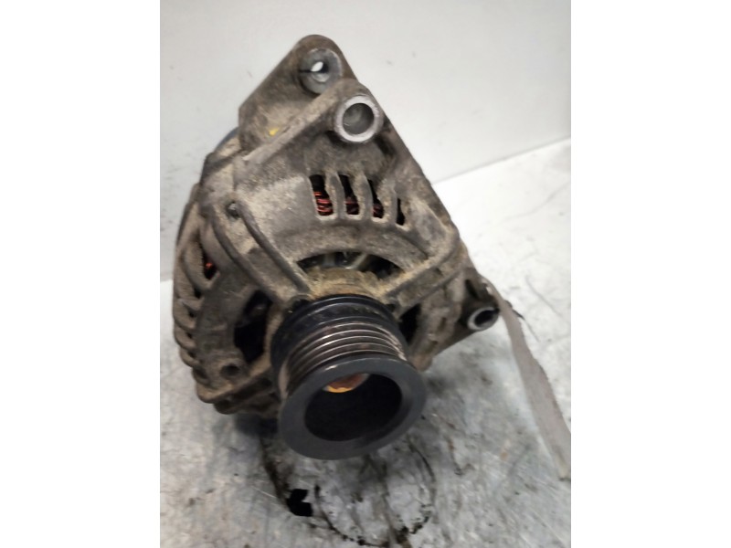 Recambio de alternador para opel astra h berlina elegance referencia OEM IAM   