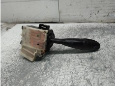 Recambio de mando luces para toyota yaris (ncp1/nlp1/scp1) 1.3 expo referencia OEM IAM 173681   2